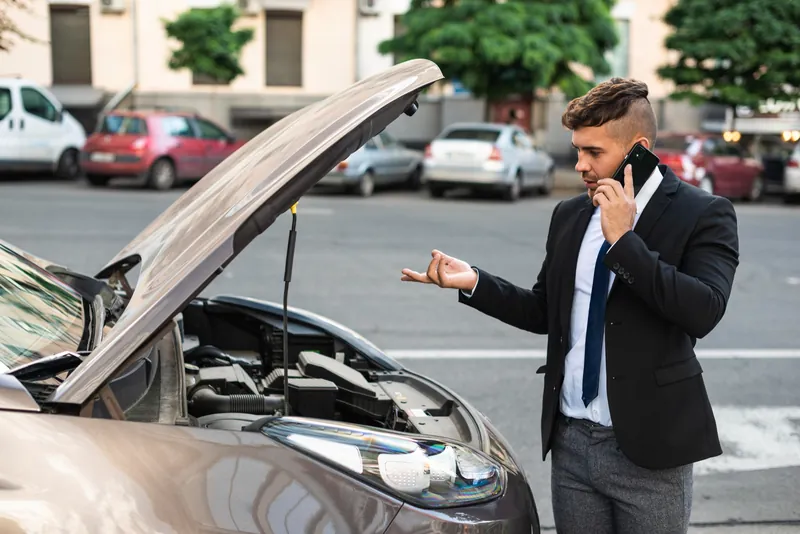 What Should I Tell the Insurance Adjuster After an Accident?